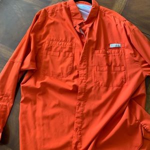 Columbia fishing shirt